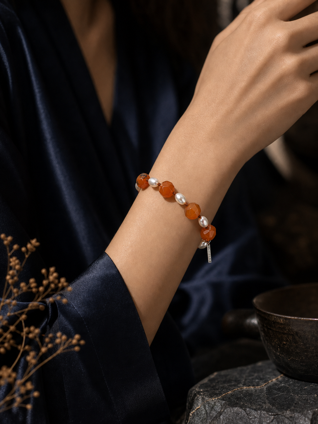 Amber Drift Agate Pearl Bracelet lifestyle ritual context