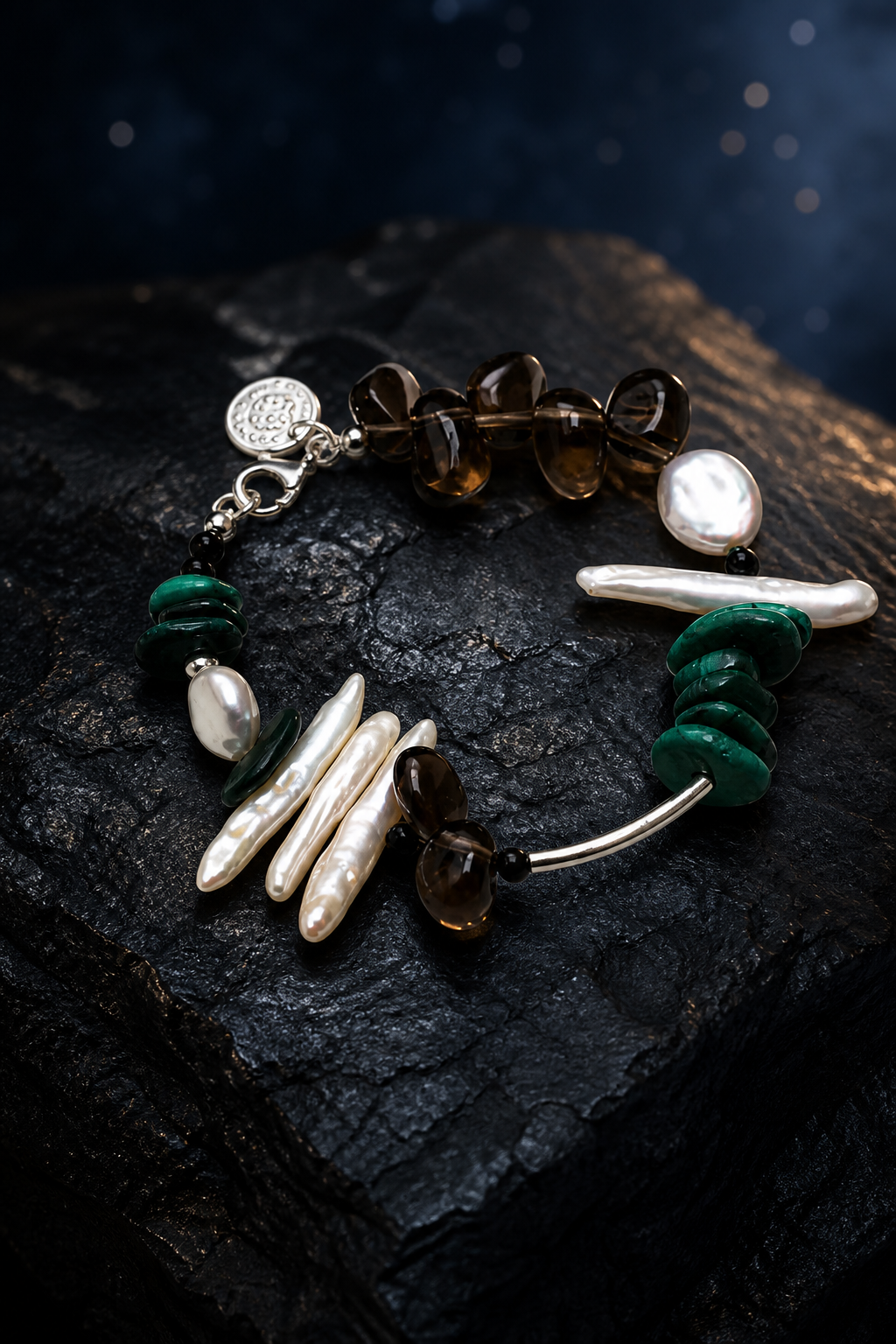 Forest Tide Malachite Pearl Bracelet side or closure detail