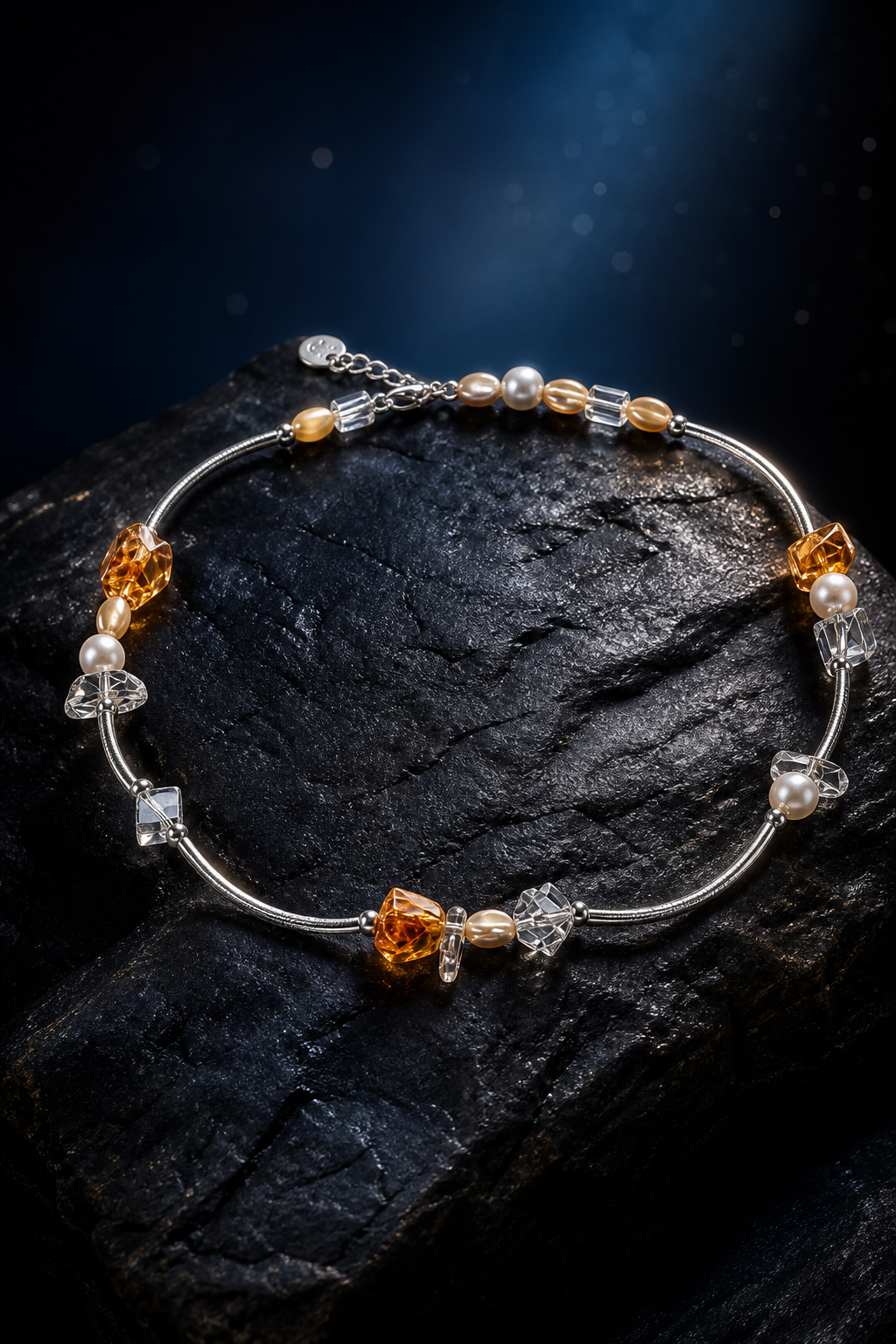 Golden Rivulet Citrine Pearl Necklace side or closure detail