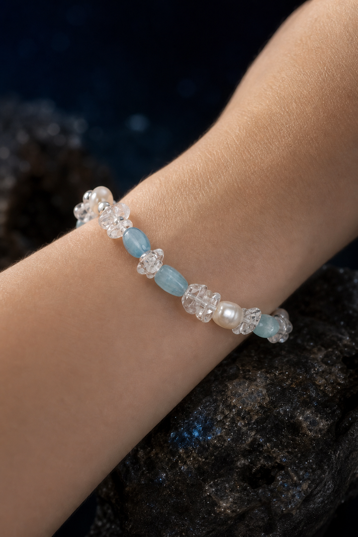 Ice Thread Blue Quartz Bracelet faceless model close-up