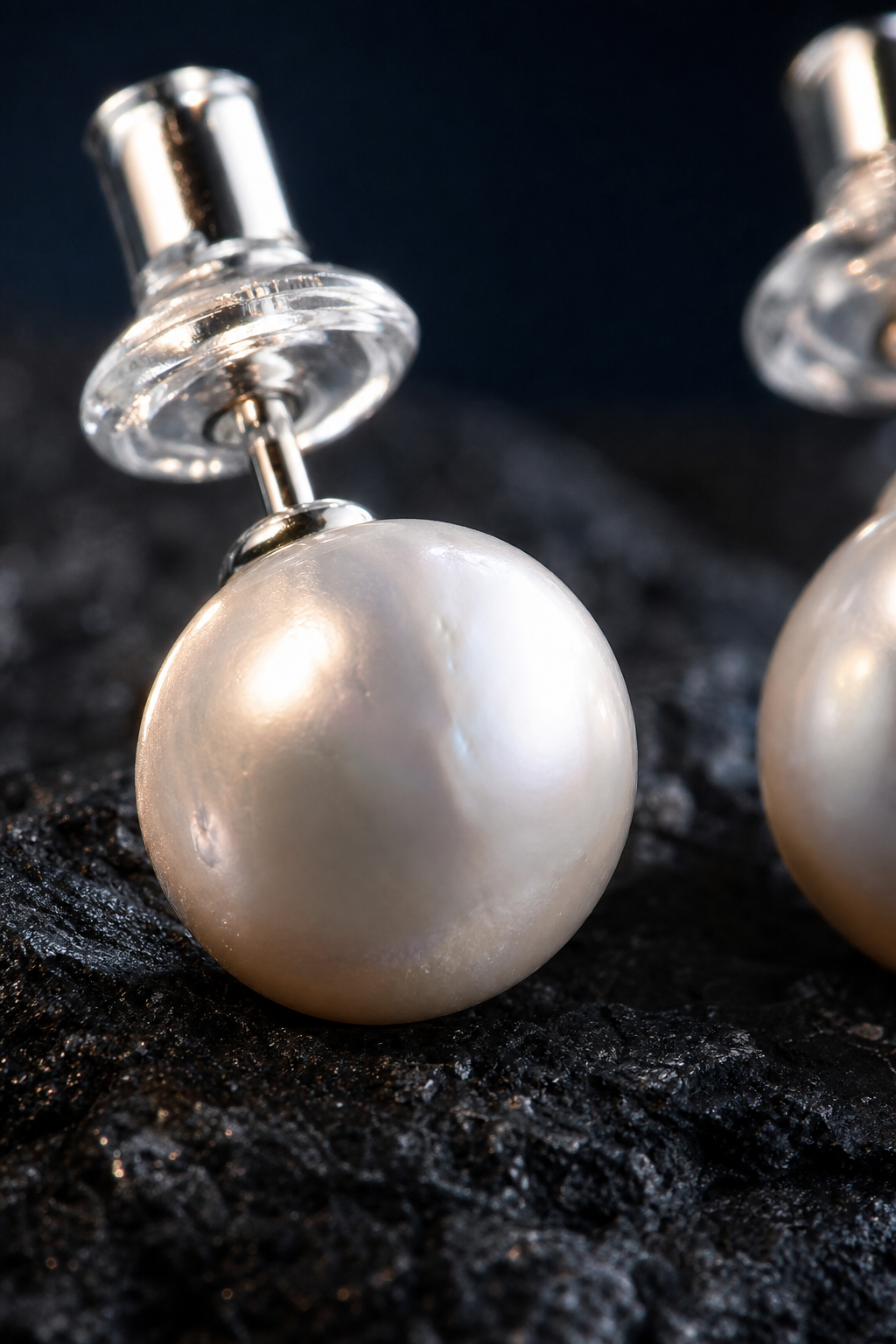Moondrop Pearl Stud Earrings crystal texture close-up