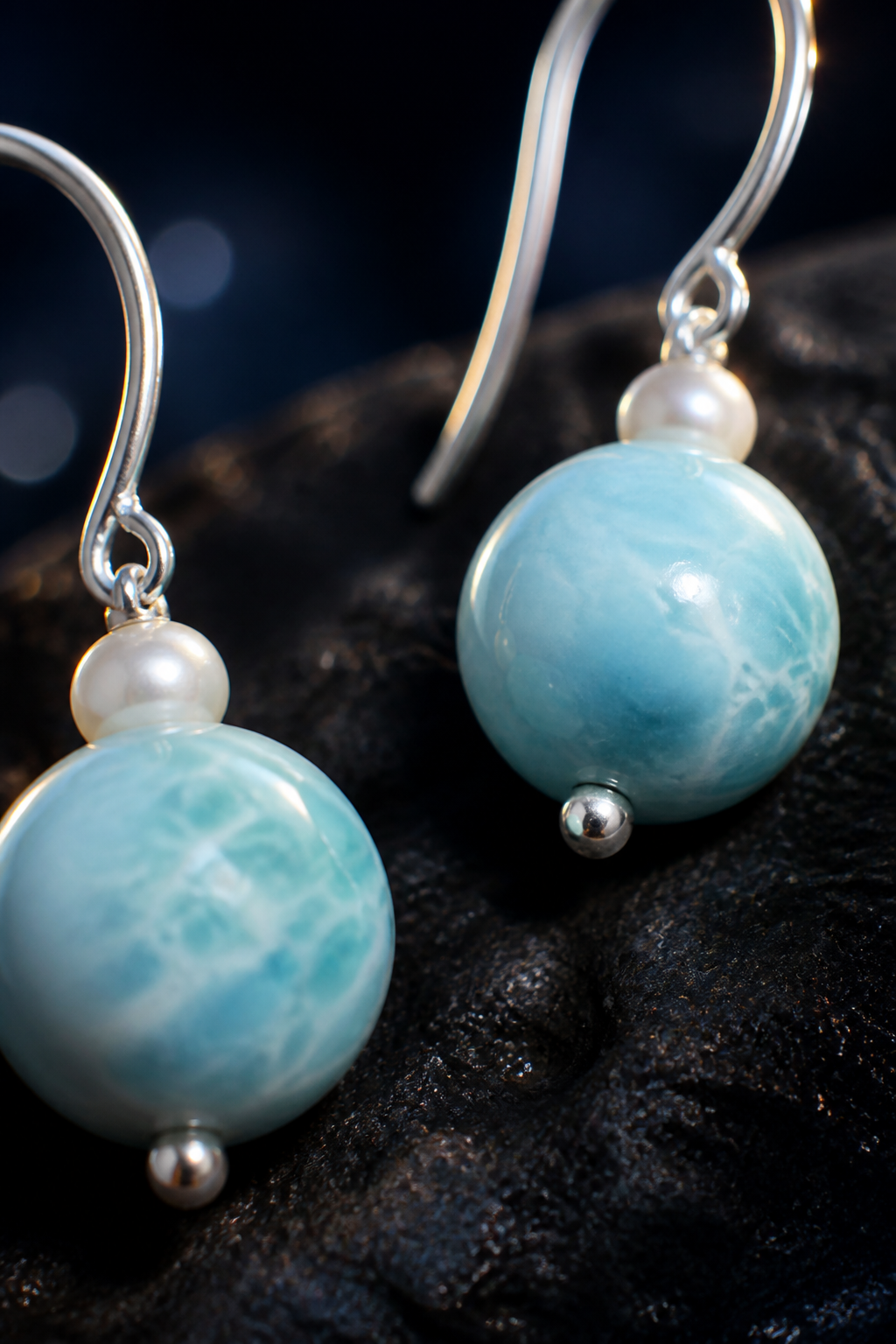 Ripple Light Larimar Earrings (3.3 cm) crystal texture close-up